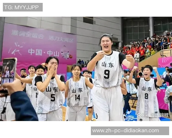 中国女篮公布12人大名单张子宇首次入选李梦遗憾落选引关注